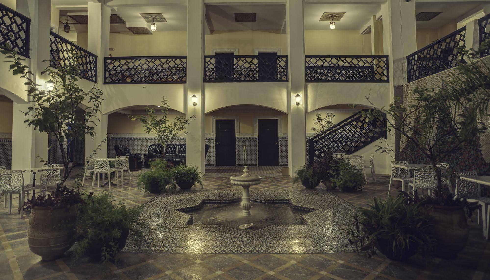 Hotel Batha Фес Екстериор снимка